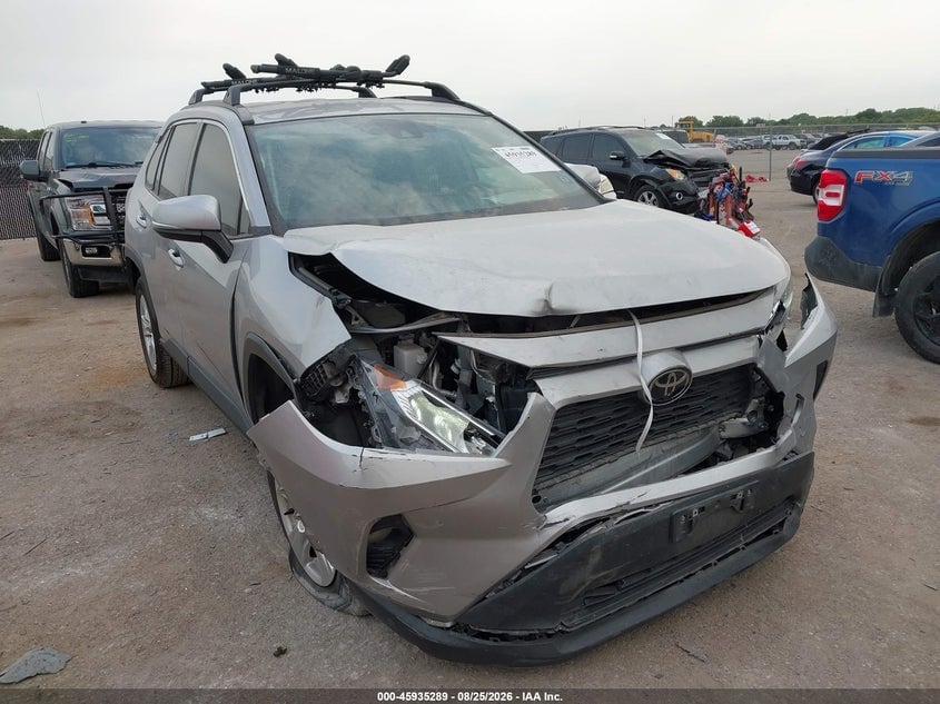 2021 TOYOTA RAV4 XLE | 2T3W1RFV0MC168982 | UPCARS