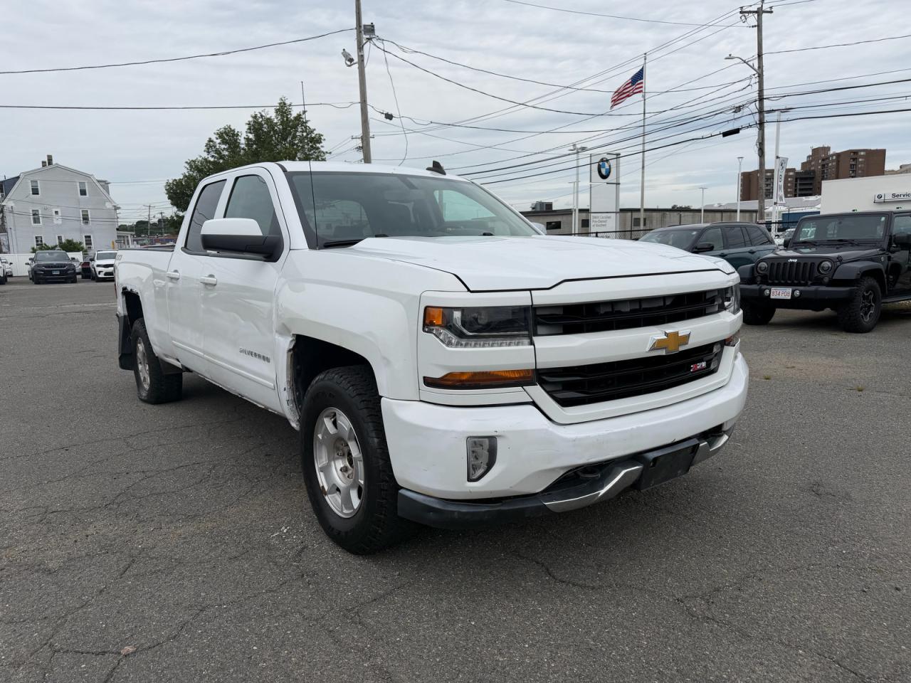 2016 CHEVROLET SILVERADO K1500 LT | 1GCVKREC0GZ404235 | UPCARS