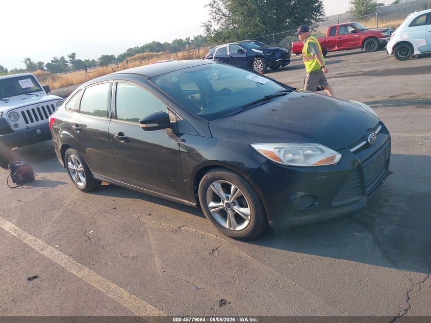2013 FORD FOCU SE | 1FADP3F22DL351302 | UPCARS