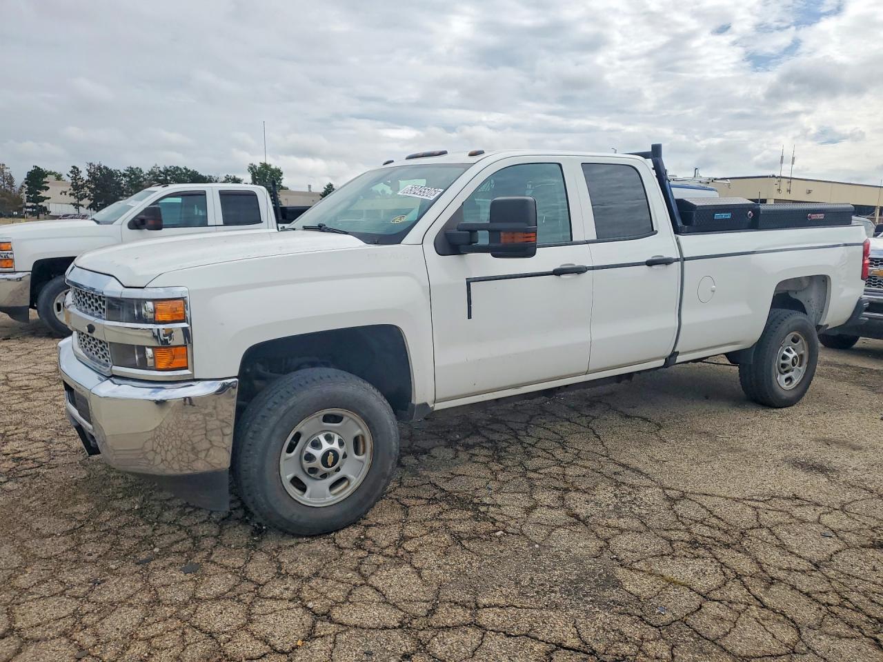 2019 CHEVROLET SILVERADO K2500 HEAVY DUTY | 2GC2KREG8K1155304 | UPCARS