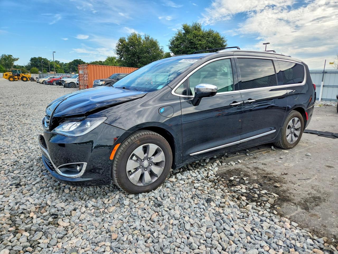 2018 CHRYSLER PACIFICA HYBRID LIMITED | 2C4RC1N79JR159164 | UPCARS