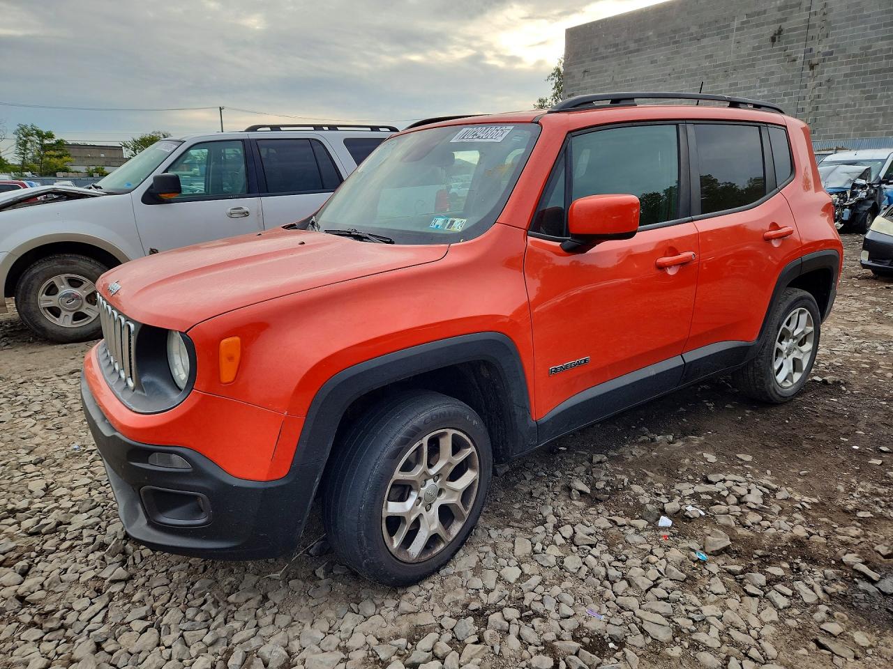 2018 JEEP RENEGADE LATITUDE | ZACCJBBB3JPG99852 | UPCARS