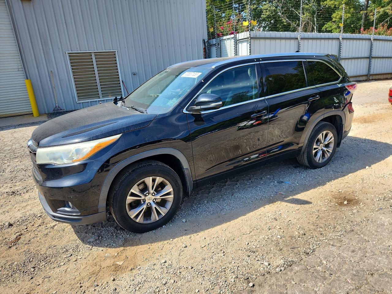 2015 TOYOTA HIGHLANDER XLE | 5TDJKRFH4FS113231 | UPCARS