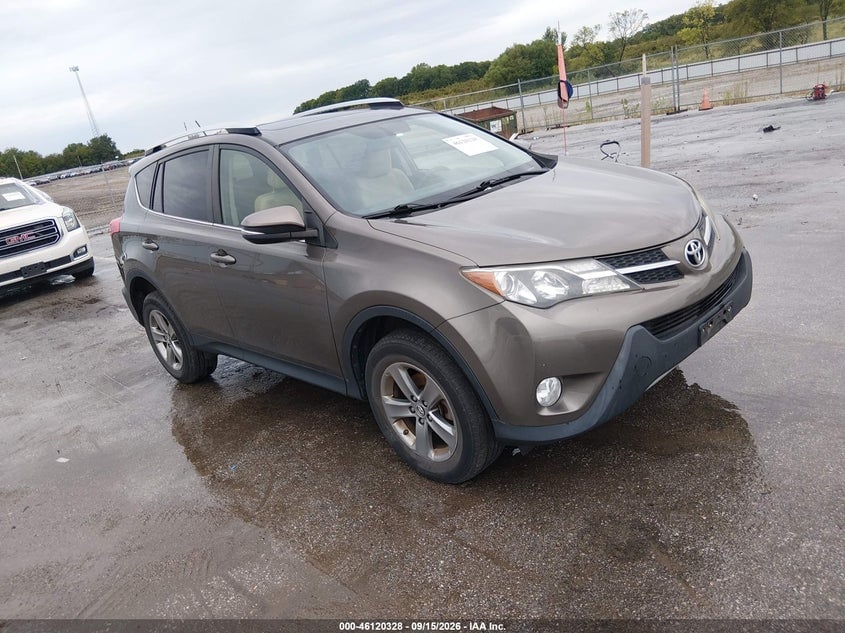 2015 TOYOTA RAV4 XLE | JTMRFREVXFD157972 | UPCARS