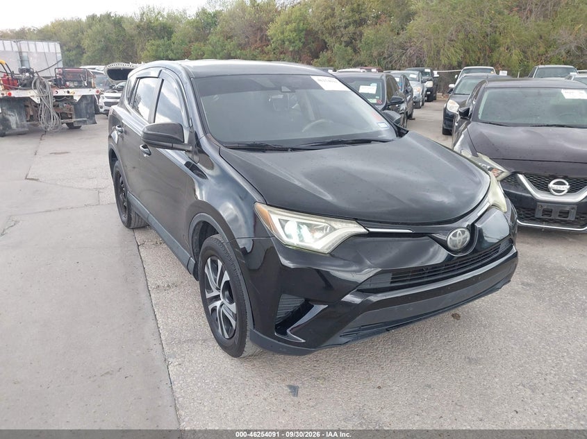 2018 TOYOTA RAV4 LE | 2T3ZFREV7JW457920 | UPCARS