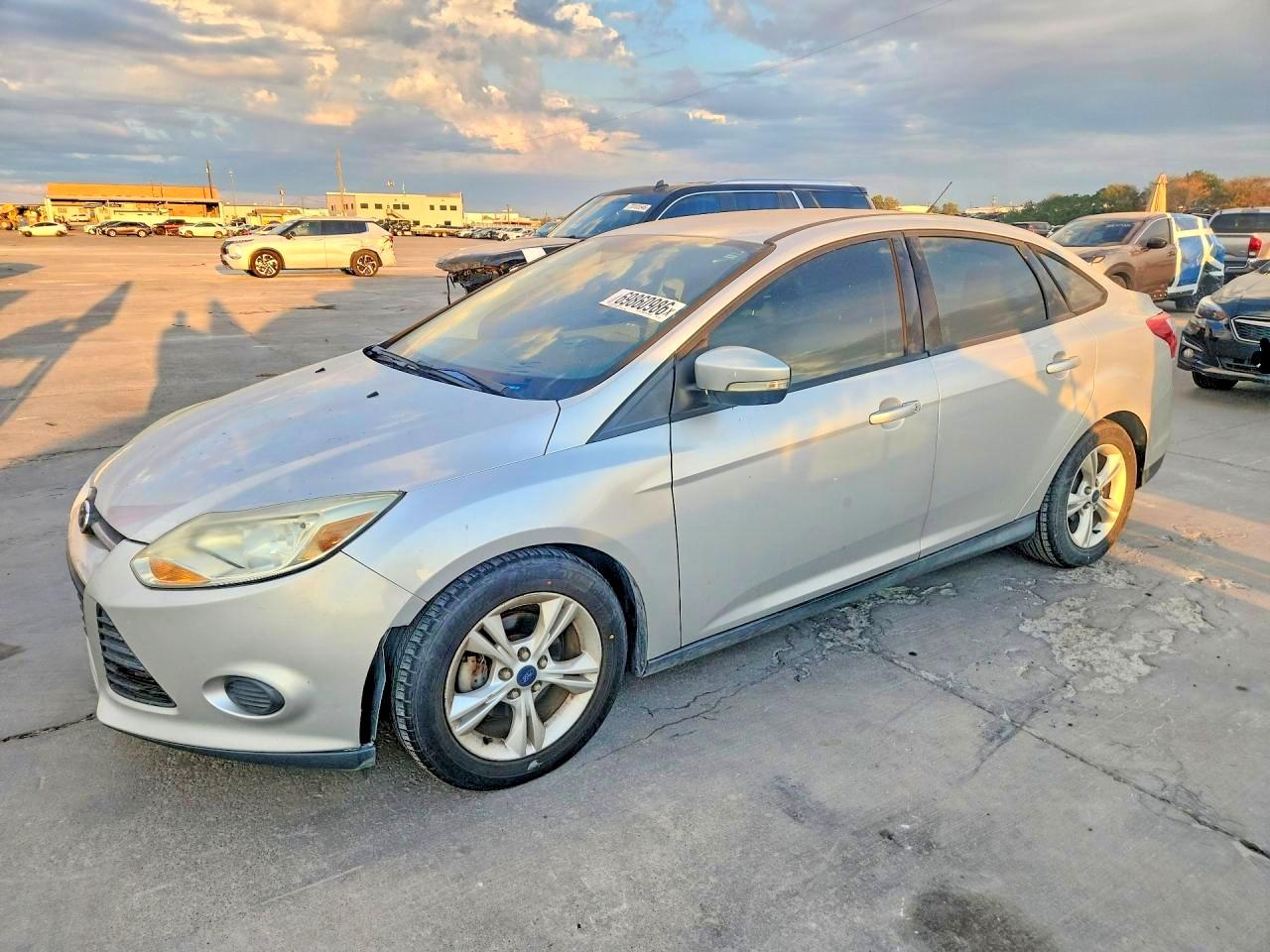 2014 FORD FOCU SE | 1FADP3F2XEL440214 | UPCARS
