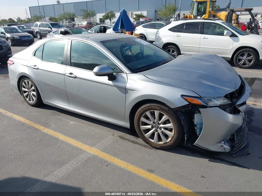 2019 TOYOTA CAMRY LE | 4T1B11HK0KU280687 | UPCARS