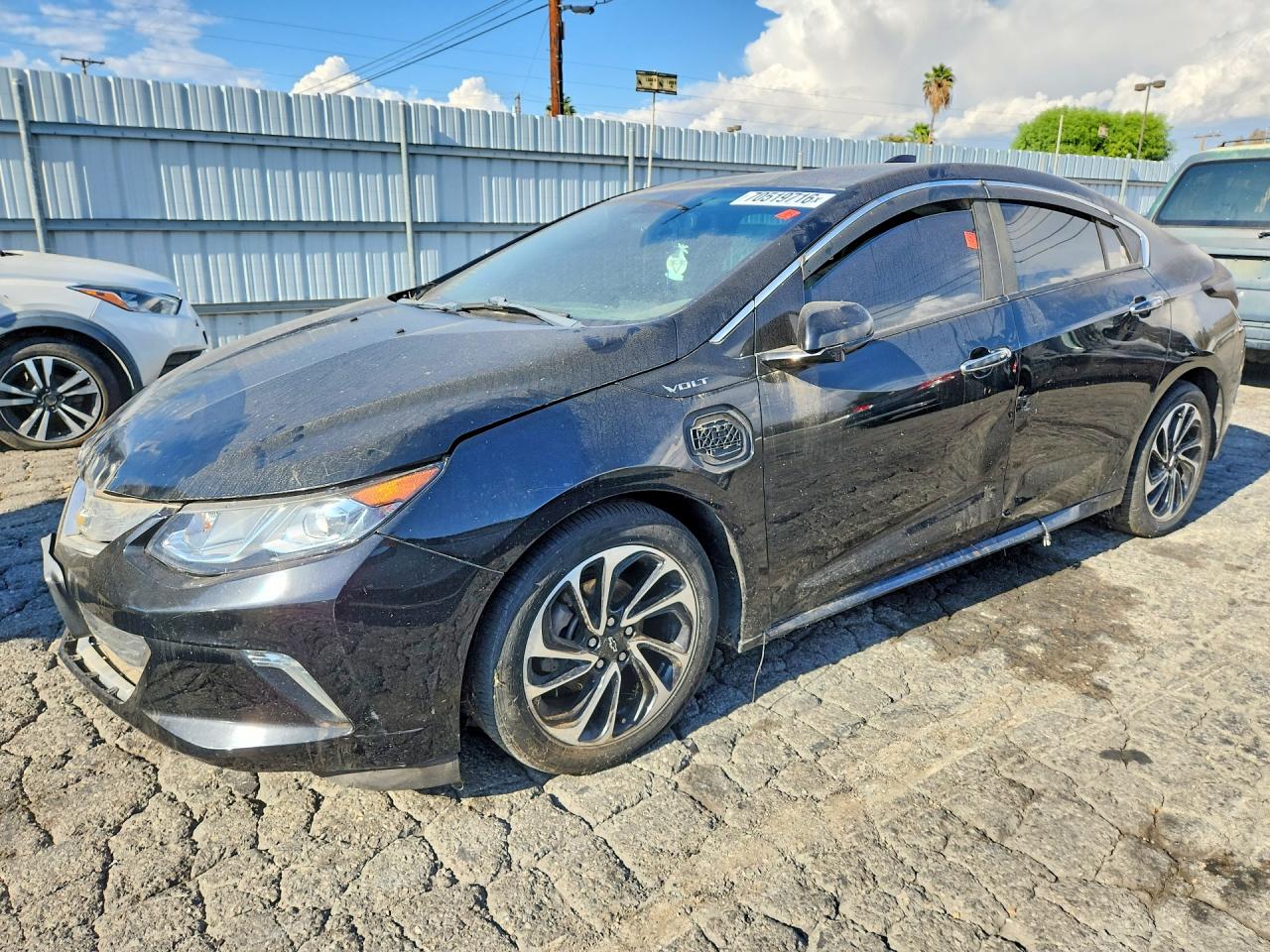 2017 CHEVROLET VO LT | 1G1RC6S52HU145046 | UPCARS