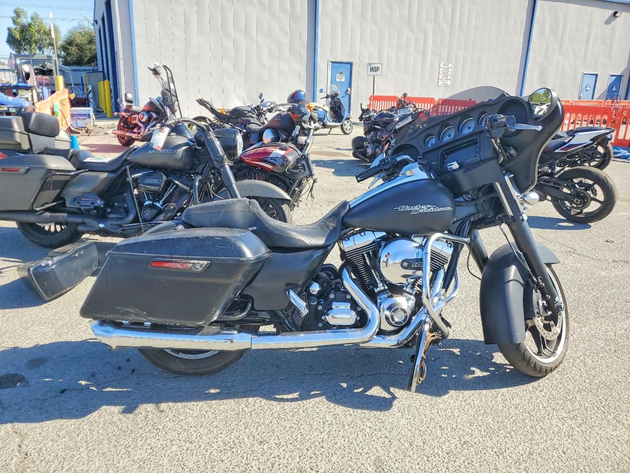2014 HARLEY-DAVIDSON FL STREET GLIDE | 1HD1KBM1XEB671912 | UPCARS