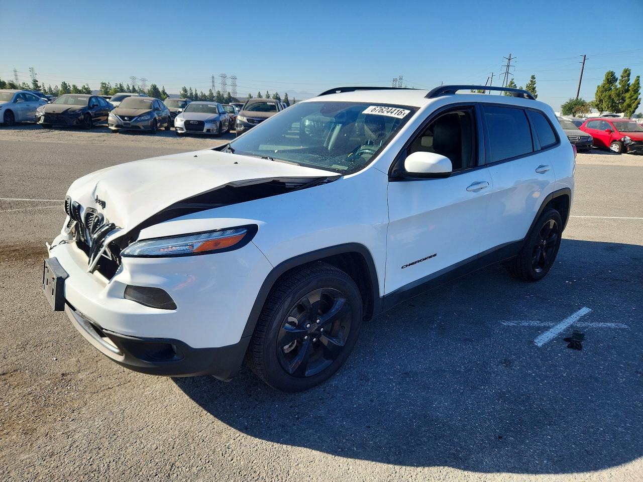 2018 JEEP CHEROKEE LATITUDE | 1C4PJLCB6JD556737 | UPCARS