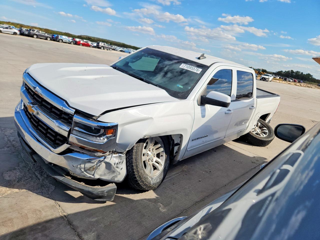 2017 CHEVROLET SILVERADO C1500 LT | 3GCPCREC2HG152088 | UPCARS
