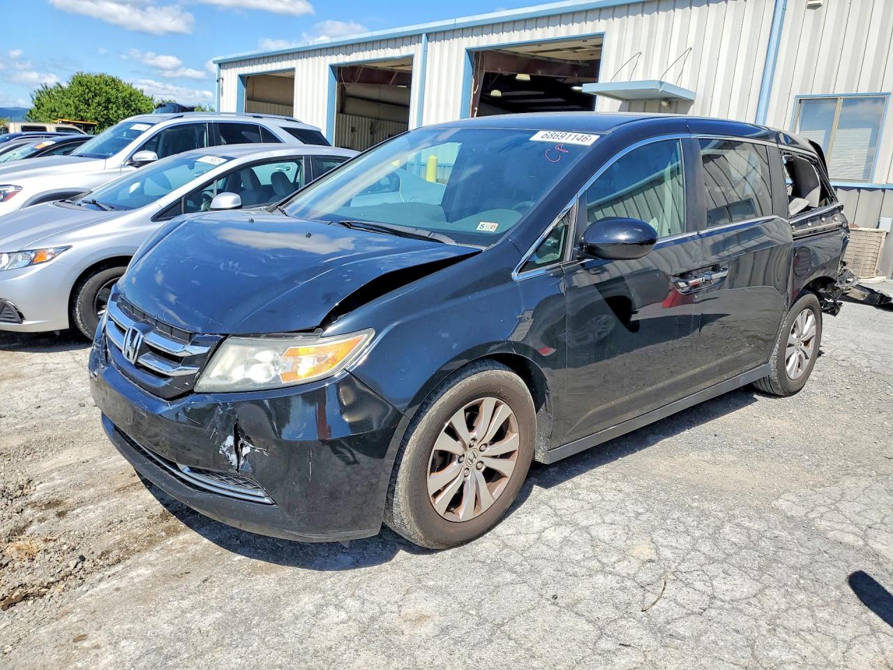 2016 HONDA ODYSSEY SE | 5FNRL5H30GB155492 | UPCARS