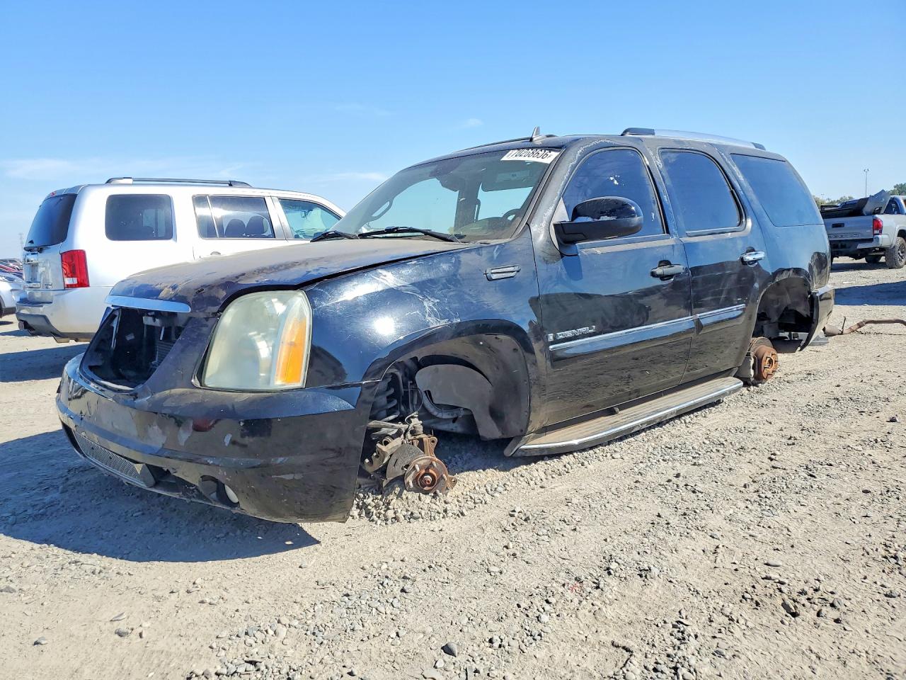 2007 GMC YUKON DENALI | 1GKFK63877J143626 | UPCARS