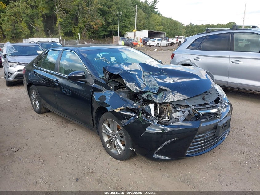 2015 TOYOTA CAMRY SE | 4T1BF1FKXFU100304 | UPCARS