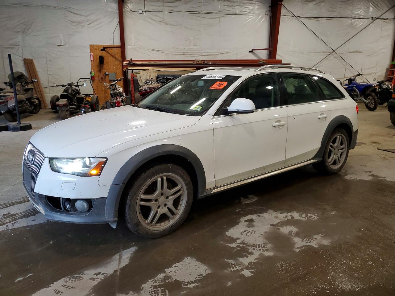2013 AUDI A4 PREMIUM PLUS | WA1UFAFL0DA198693 | UPCARS