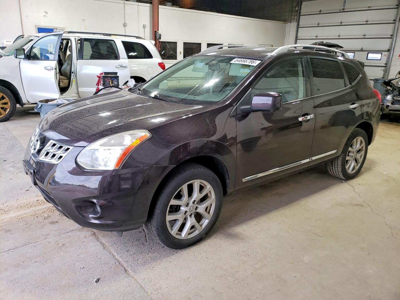 2012 NISSAN ROGUE S | JN8AS5MV2CW379008 | UPCARS