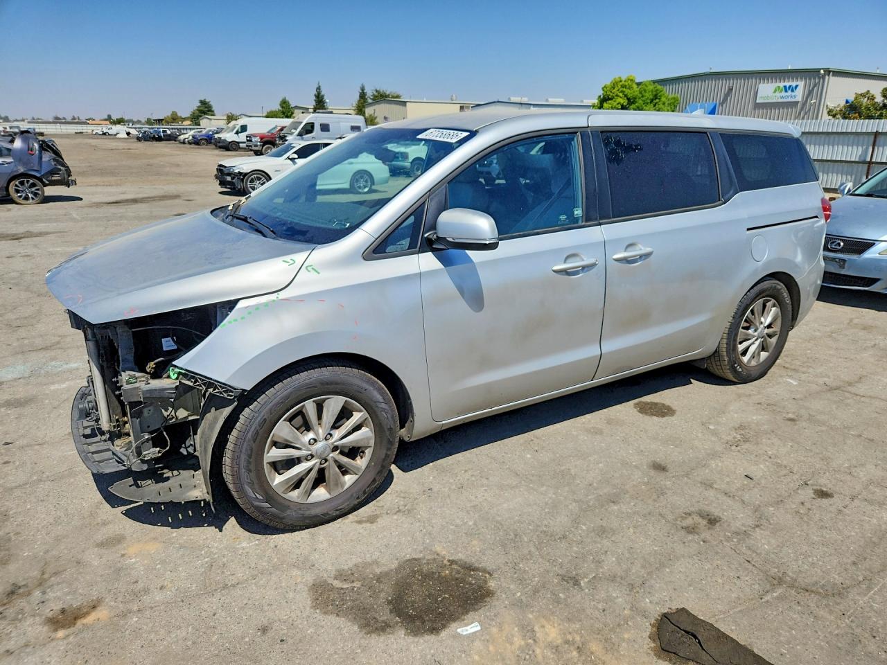 2017 KIA SEDONA LX | KNDMB5C10H6219112 | UPCARS
