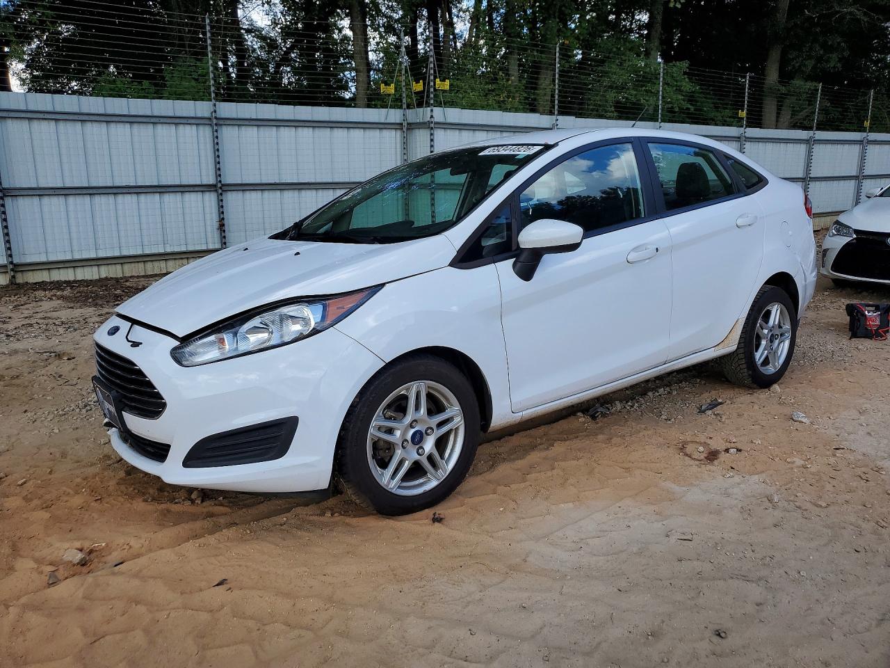 2017 FORD FIESTA SE | 3FADP4BJ7HM118619 | UPCARS