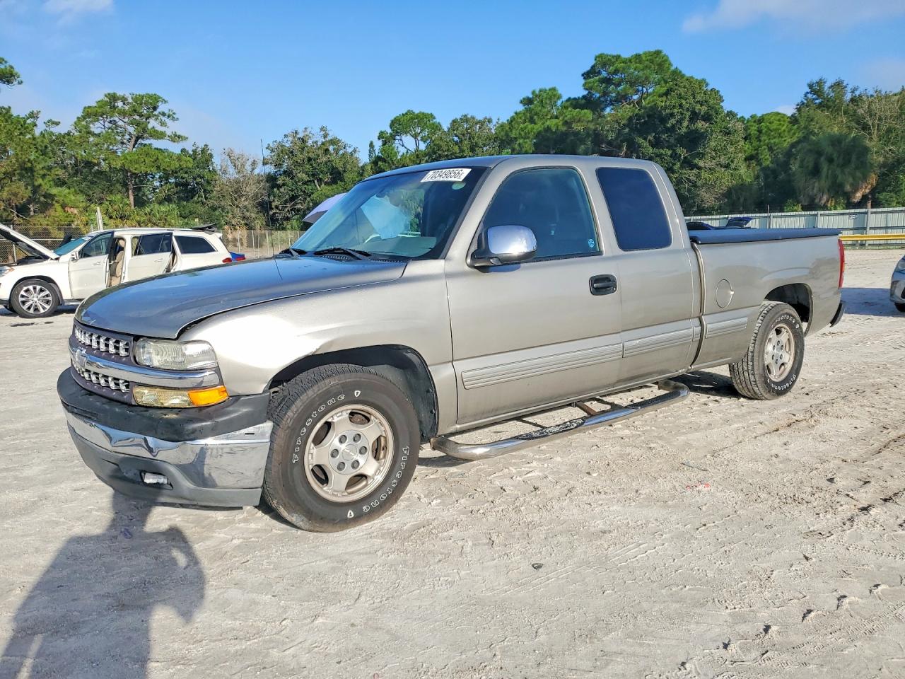 2000 CHEVROLET SILVERADO C1500 | 2GCEC19T0Y1394860 | UPCARS