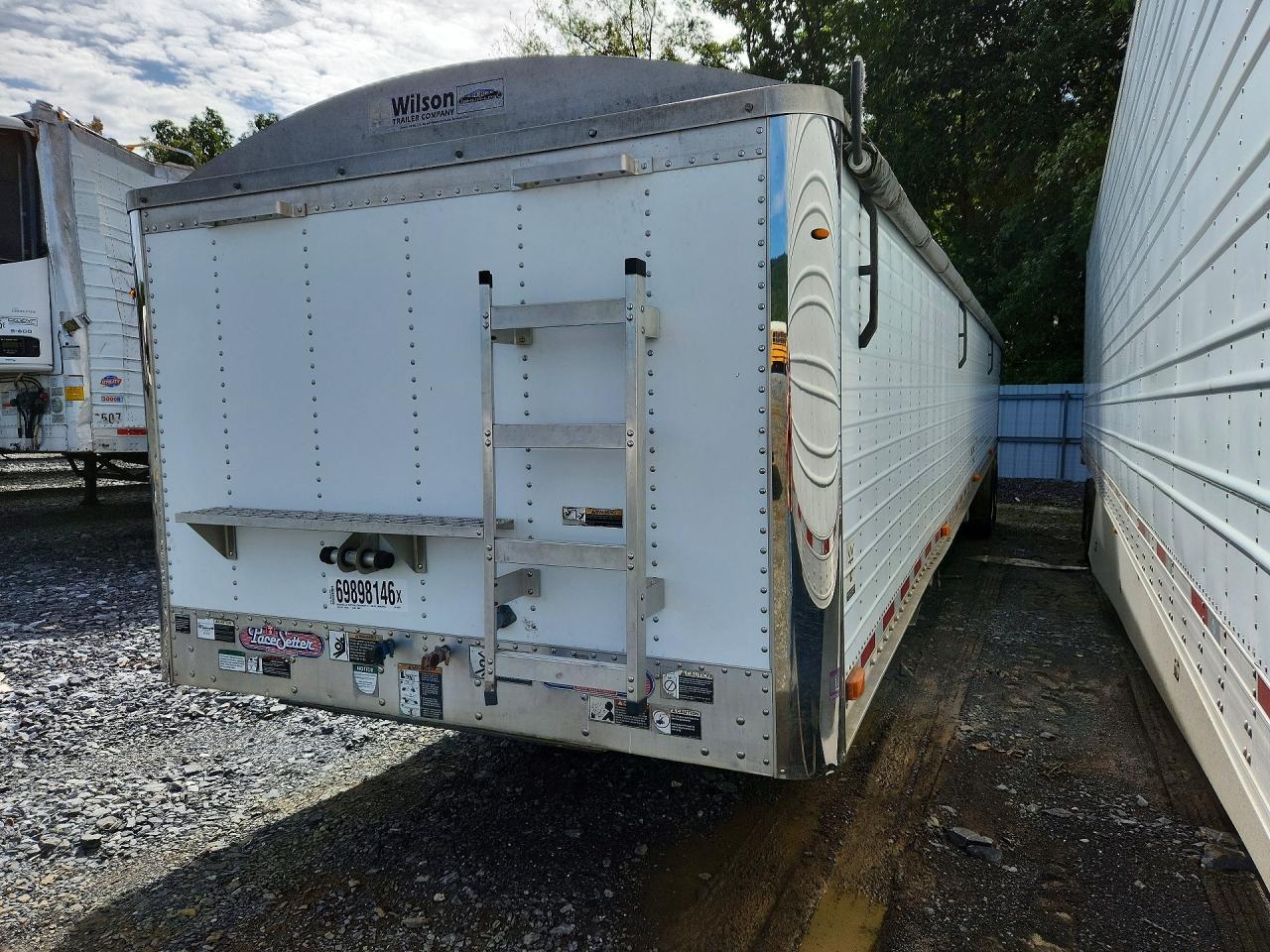 2010 WILSON UNKNOWN GRAIN TRAILER | 4WWMAFYA9A3615188 | UPCARS