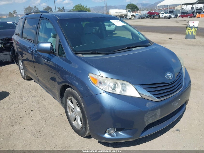 2015 TOYOTA SIENNA LE 8 PASSENGER | 5TDKK3DCXFS674302 | UPCARS
