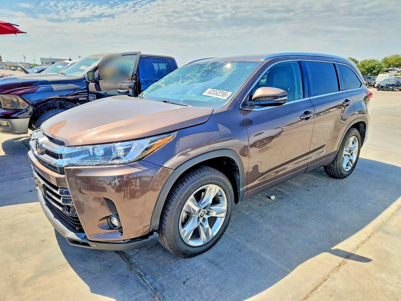 2019 TOYOTA HIGHLANDER LIMITED | 5TDYZRFH7KS368640 | UPCARS