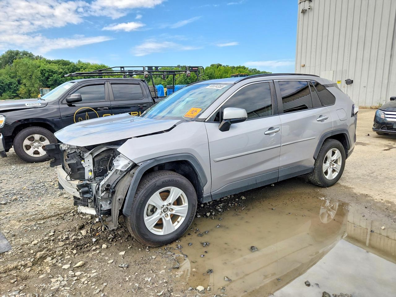 2019 TOYOTA RAV4 XLE | JTMP1RFV0KD031733 | UPCARS
