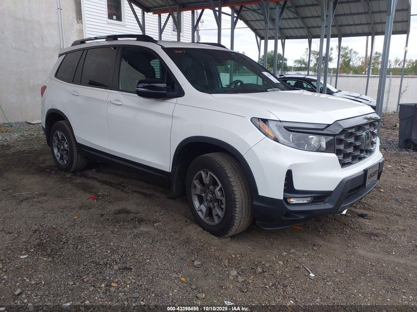 2023 HONDA PASSPORT AWD TRAILSPORT | 5FNYF8H68PB043229 | UPCARS