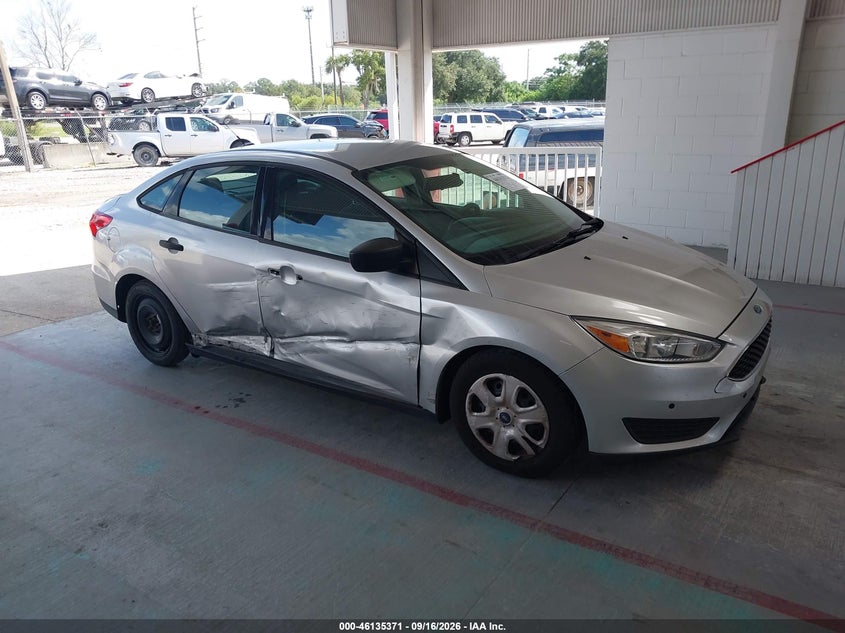 2016 FORD FOCU S | 1FADP3E22GL298462 | UPCARS