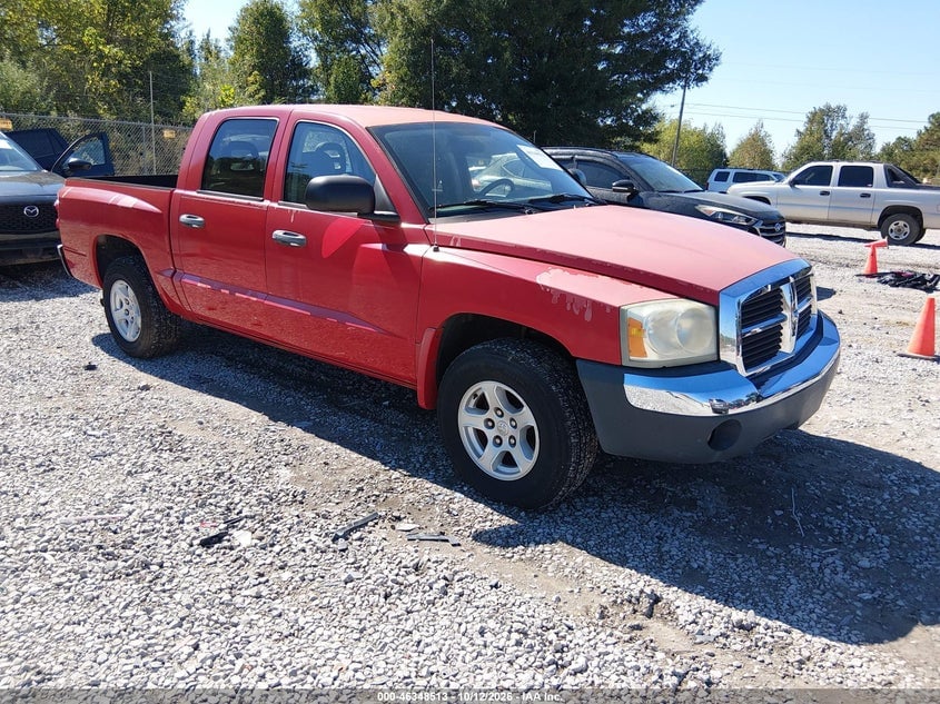 2005 DODGE DAKOTA SLT | 1D7HE48N35S155171 | UPCARS