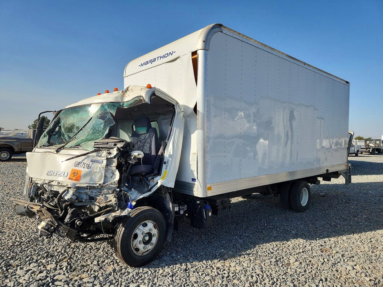 2023 ISUZU NPR HD BOX TRUCK | JALC4W161P7014982 | UPCARS
