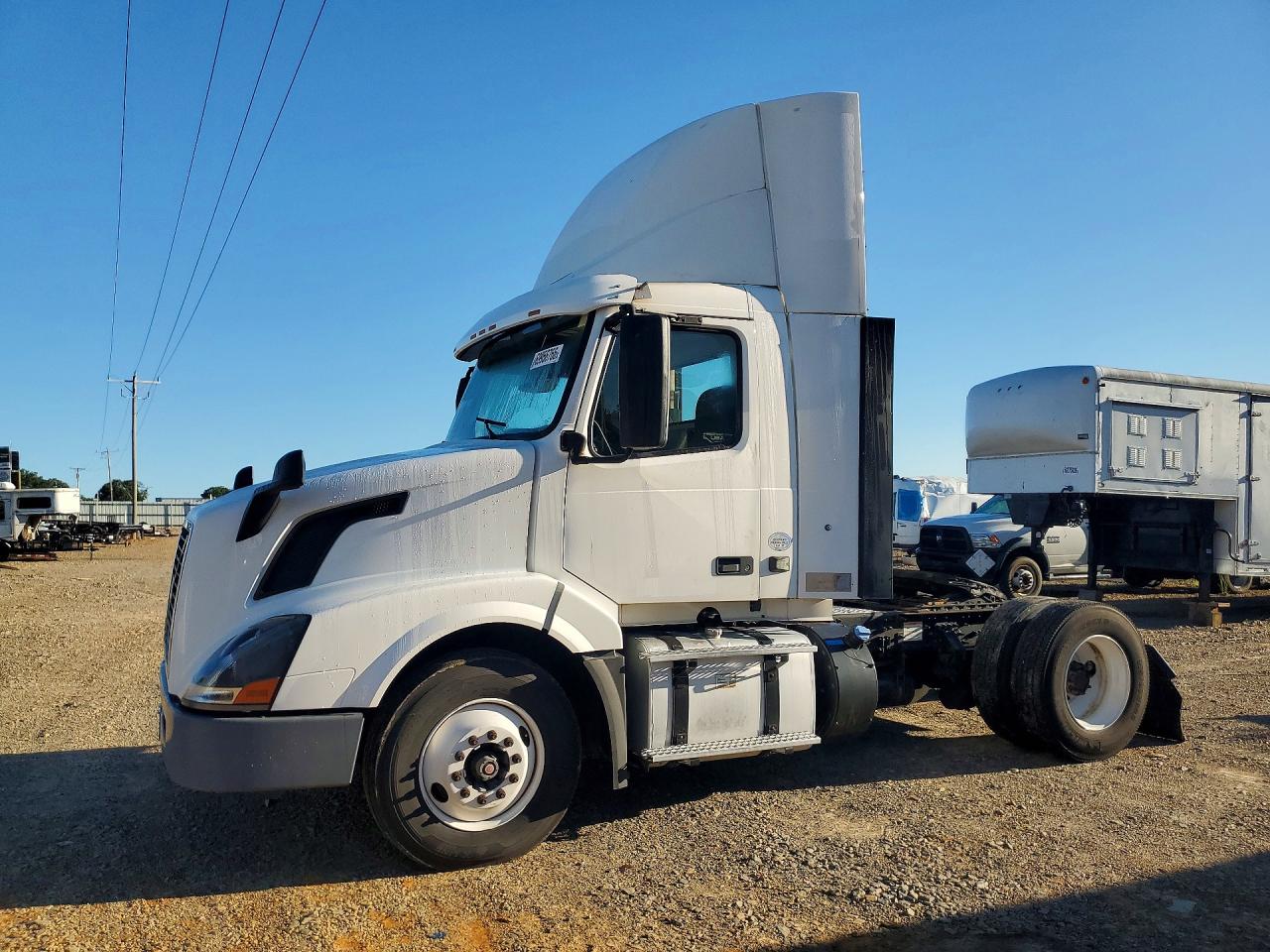 2018 VOLVO VNL | 4V4N39TG2JN988238 | UPCARS