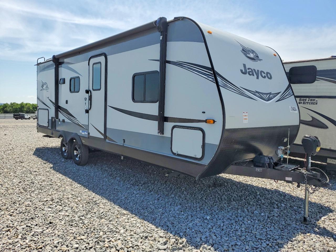 2021 JAYCO JAY FLIGHT SERIES JAY FLIGHT CAMPER | 1UJBJ0BN3M1T80353 | UPCARS