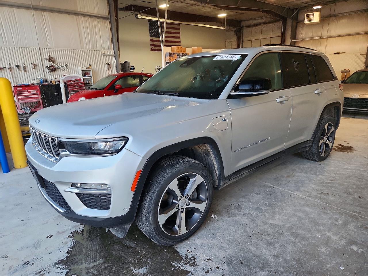 2024 JEEP CHEROKEE LIMITED 4XE | 1C4RJYB6XRC719224 | UPCARS