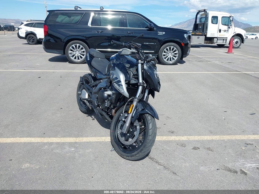 2023 CF MOTO 650NK | LCEPEVLB1P6000266 | UPCARS