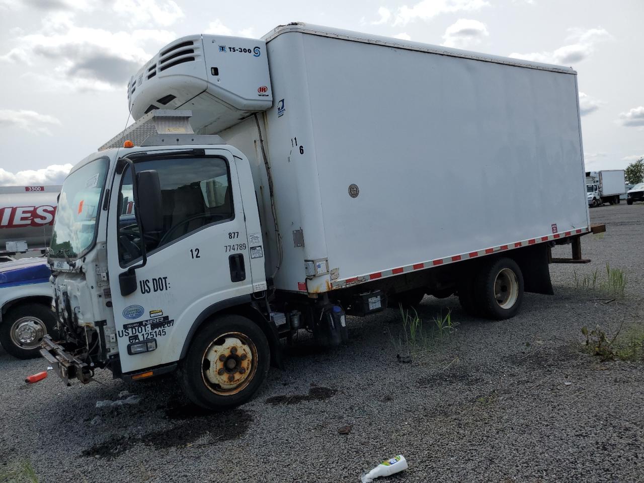 2015 ISUZU NPR - BOX TRUCK | JALE5W166F7300606 | UPCARS