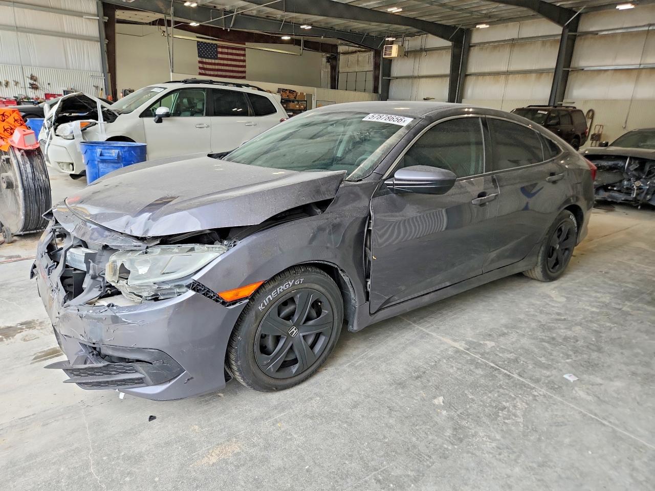 2018 HONDA CIVIC LX | 19XFC2F56JE033562 | UPCARS