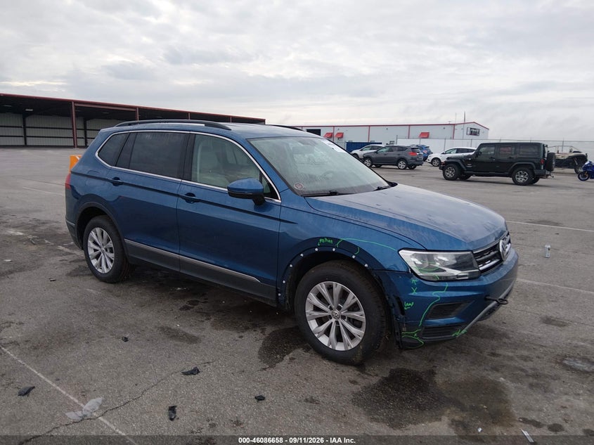 2018 VOLKSWAGEN TIGUAN 2.0T SE/2.0T SEL | 3VV2B7AXXJM151290 | UPCARS