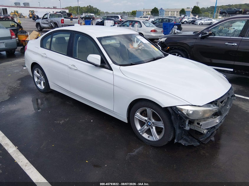2013 BMW 320I | WBA3B1C51DK129361 | UPCARS
