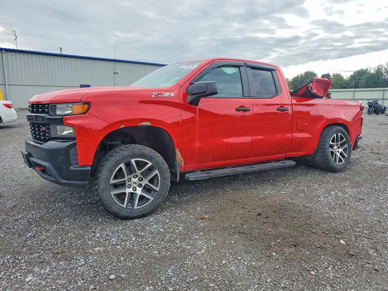 2019 CHEVROLET SILVERADO K1500 TRAIL BOSS CUSTOM | 1GCRYCEF4KZ230170 | UPCARS