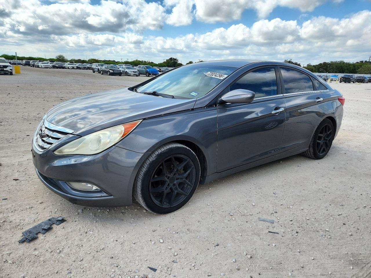 2011 HYUNDAI SONATA SE | 5NPEC4AC8BH289115 | UPCARS