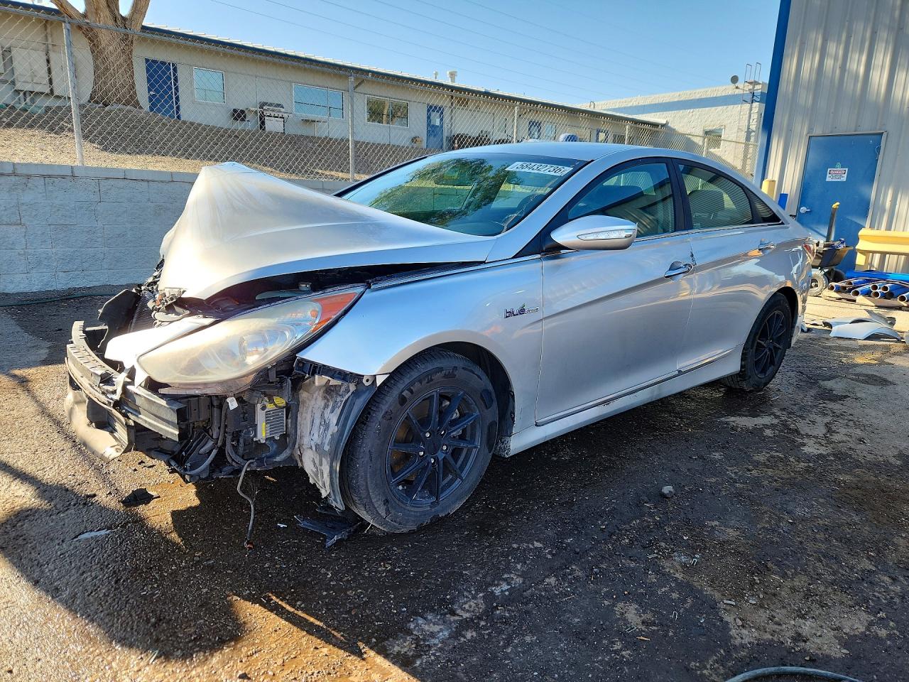 2014 HYUNDAI SONATA HYBRID | KMHEC4A47EA108182 | UPCARS