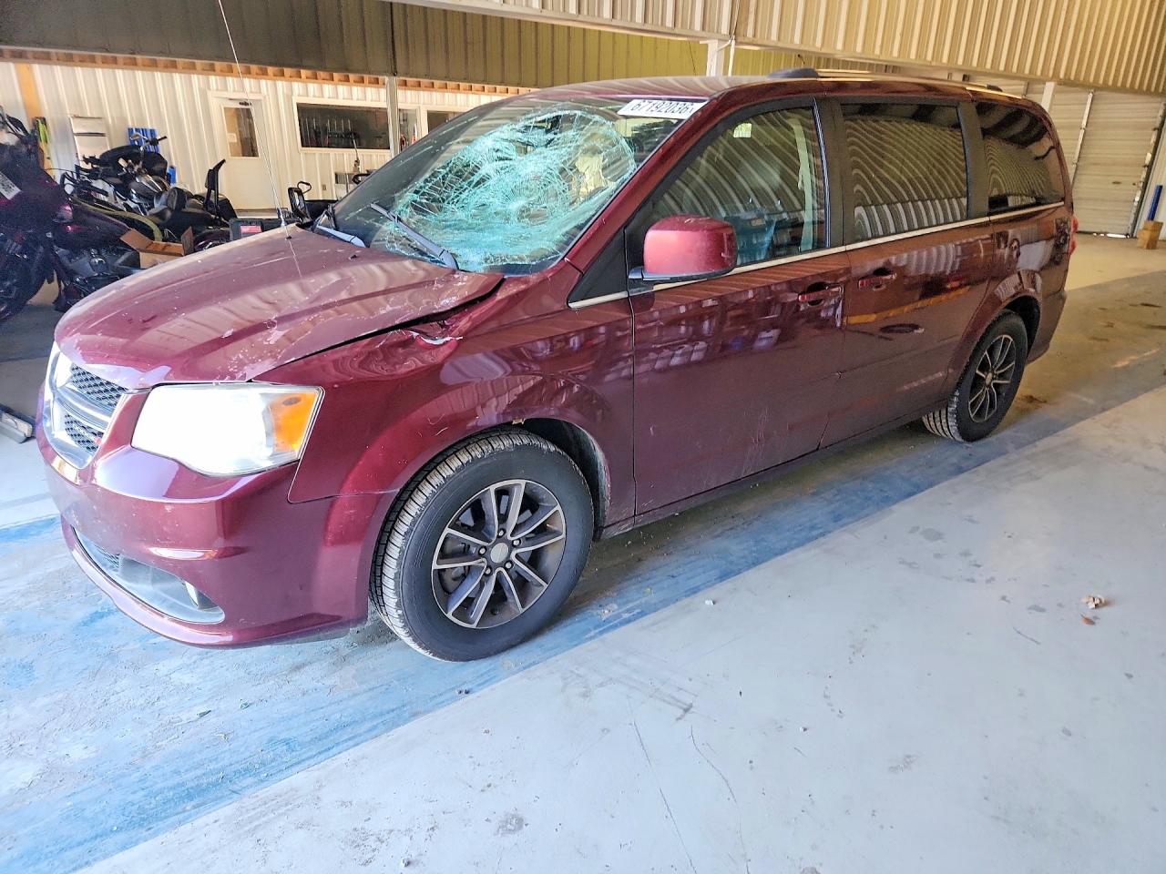 2017 DODGE CARAVAN SXT | 2C4RDGCG5HR678533 | UPCARS