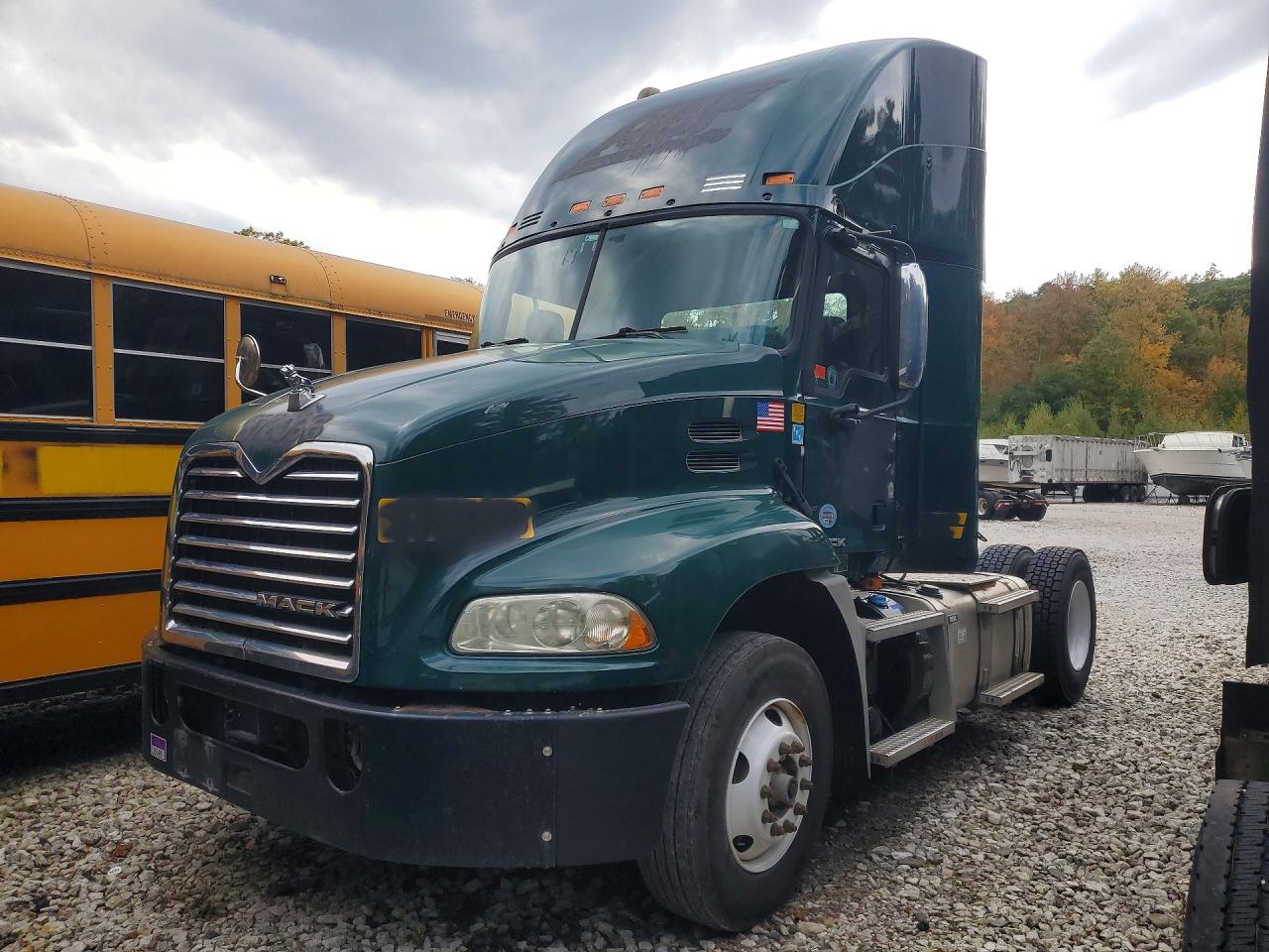 2018 MACK ALL OTHER CXU612 SEMI TRUCK | 1M1AW01X2JM010666 | UPCARS