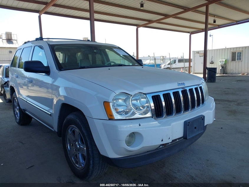 2007 JEEP GRAND CHEROKEE LIMITED | 1J8HR58NX7C671165 | UPCARS