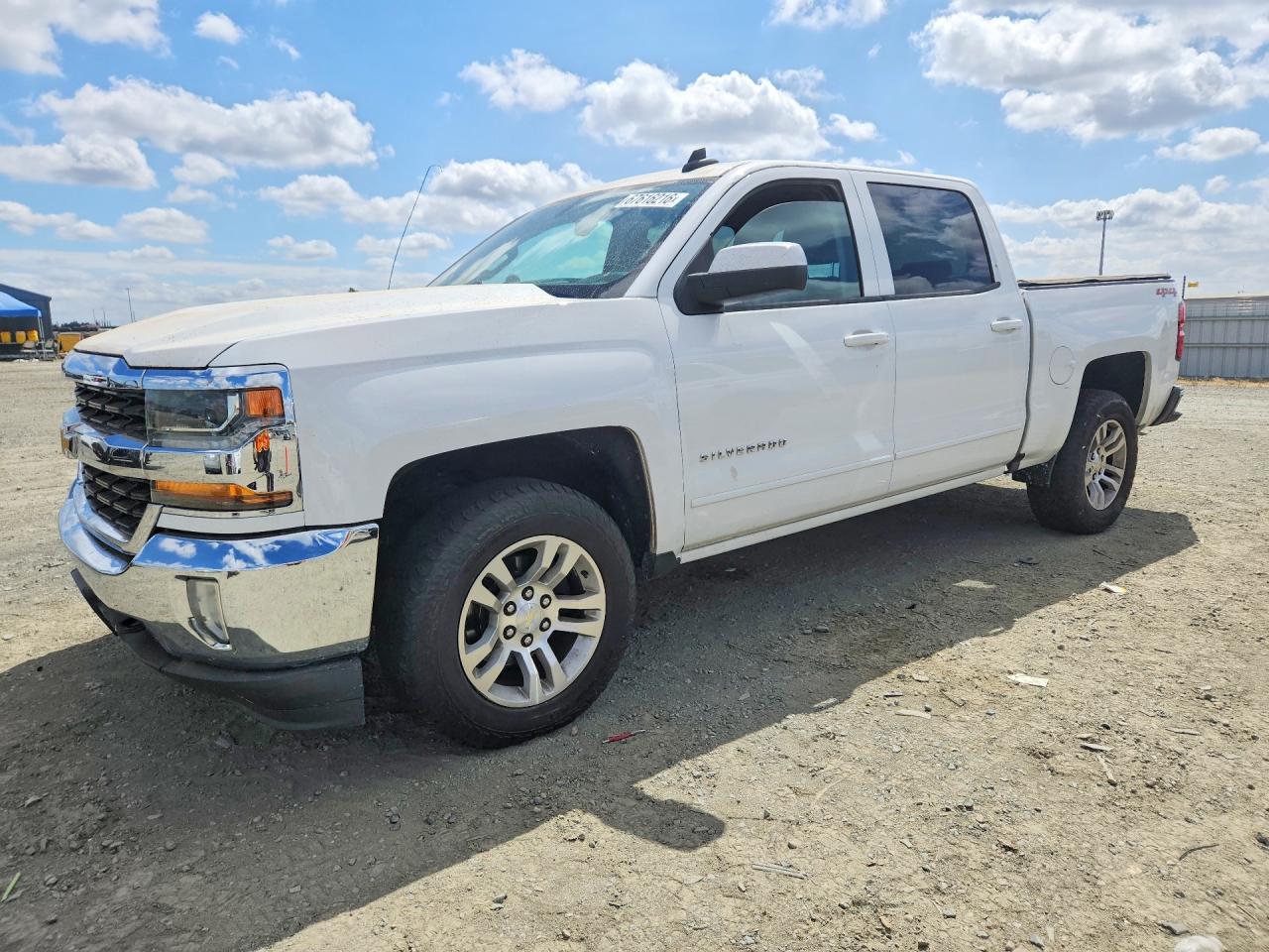 2018 CHEVROLET SILVERADO K1500 LT | 3GCUKREC2JG112833 | UPCARS