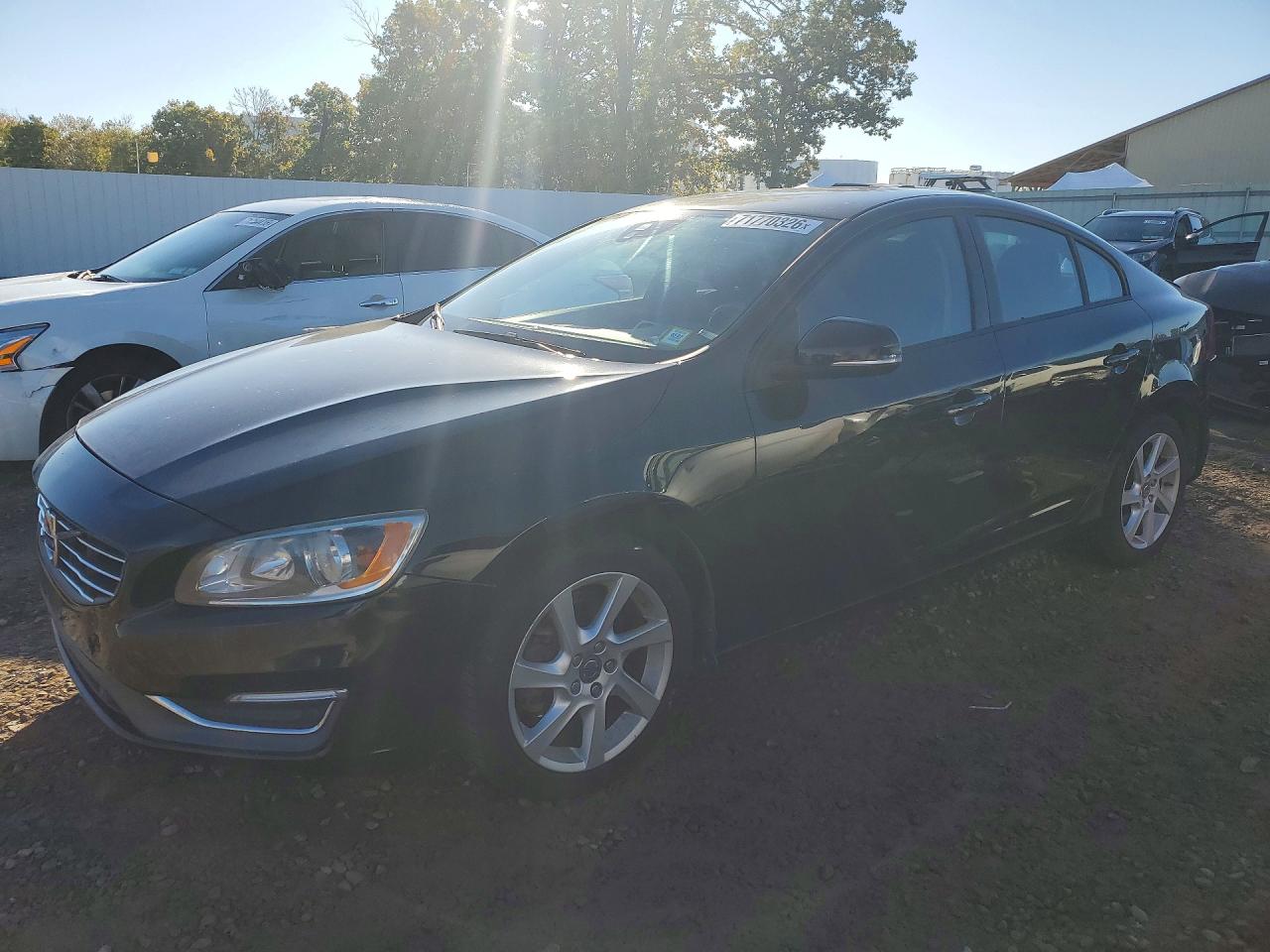 2015 VOLVO S60 | YV126MFJ0F1343581 | UPCARS