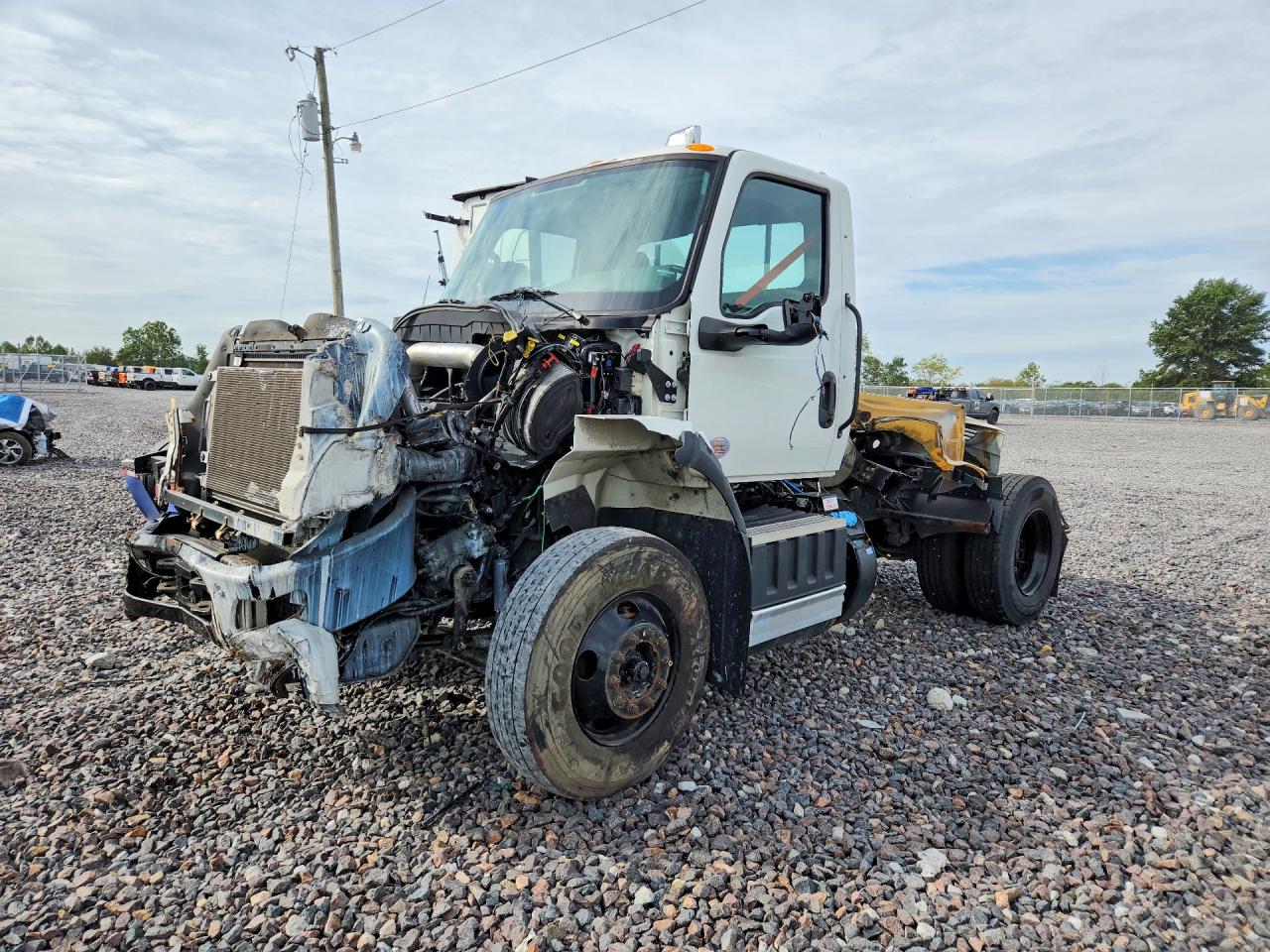 2022 INTERNATIONAL ALL OTHER TRUCK CAB AND CHASSIS | 1HSERTZR0NH232841 | UPCARS