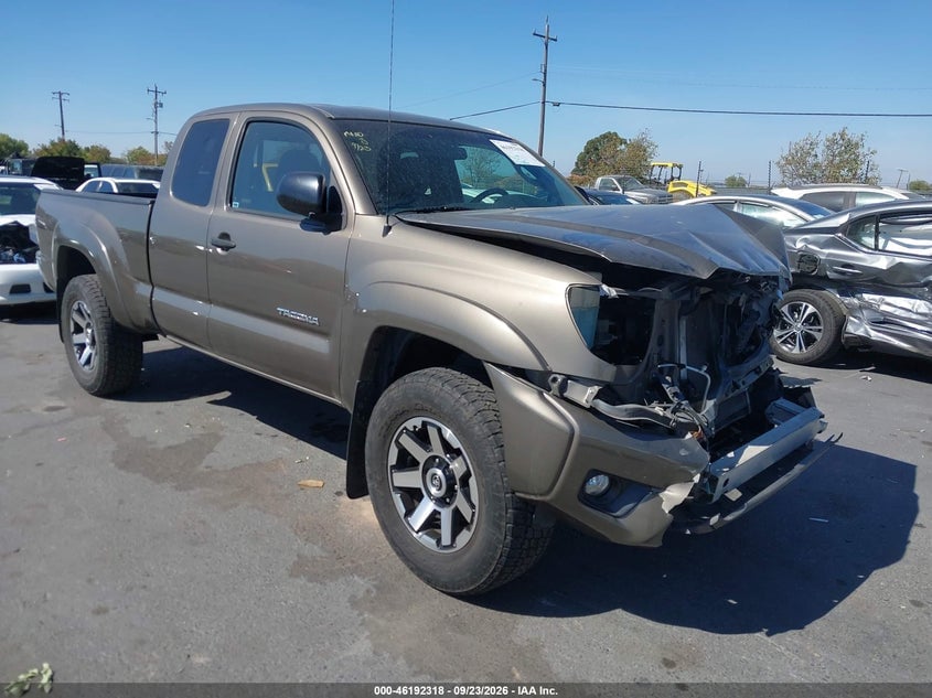 2015 TOYOTA TACOMA PRERUNNER V6 | 5TFTU4GN8FX084417 | UPCARS