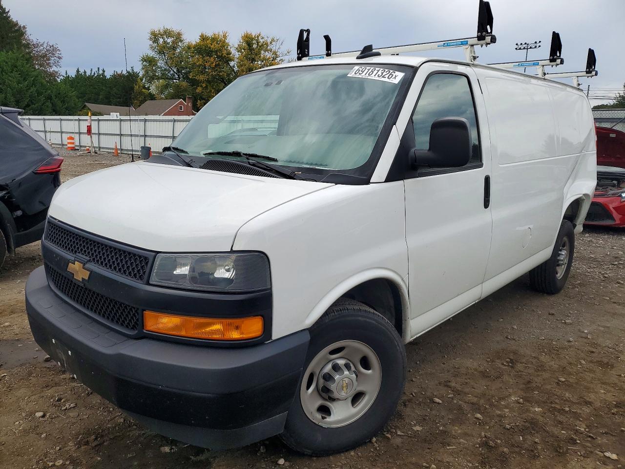 2025 CHEVROLET EXPRESS | 1GCWGAF71S1104249 | UPCARS